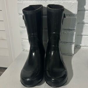 Black LL Bean Wellie Boots